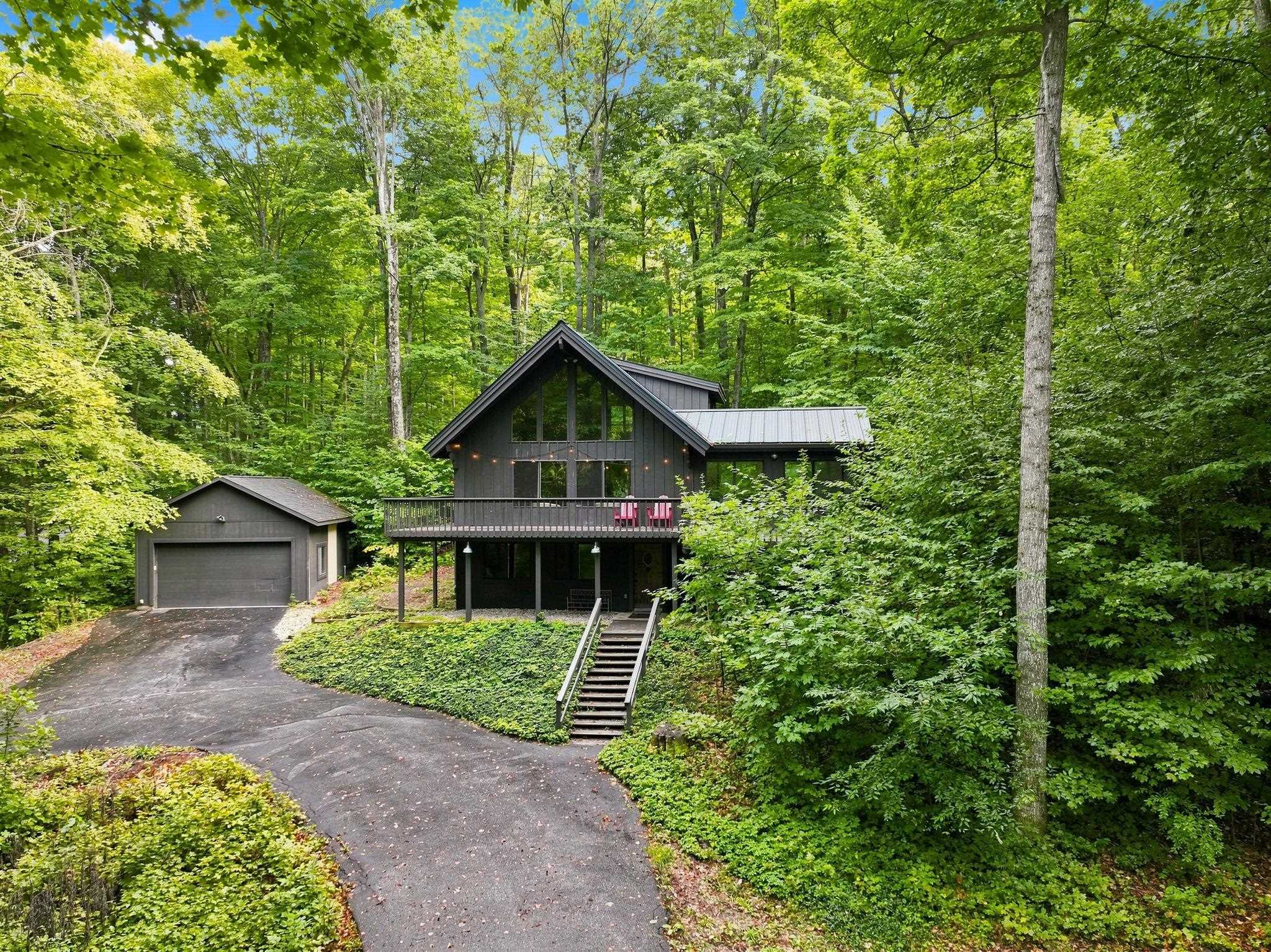 3917 Deskin Drive