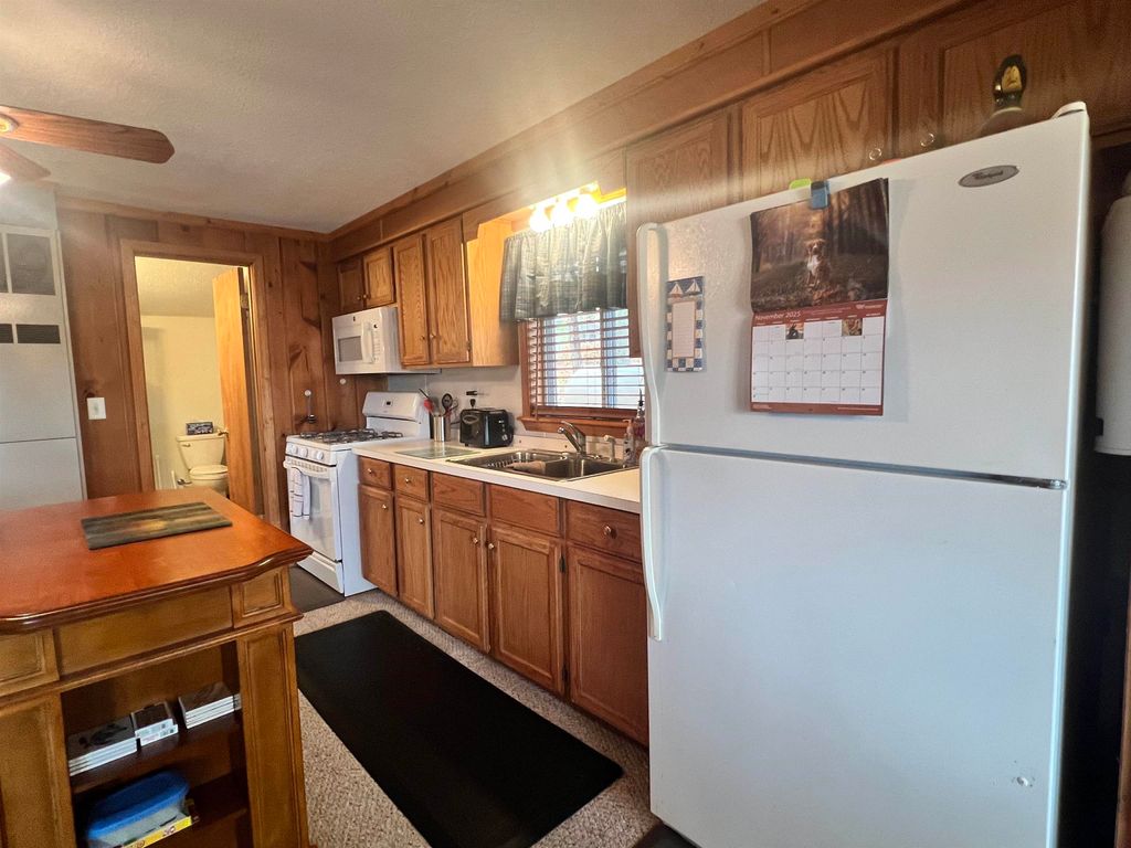 Photo of 5006 Lake Point Drive, Harrison, MI 48625 (MLS # 50194699)