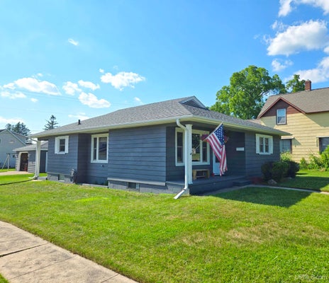 301 BROWN ST, NORWAY, MI 49870 - Image d8f71408aa263368b07a35fc732e2ede/2991407845