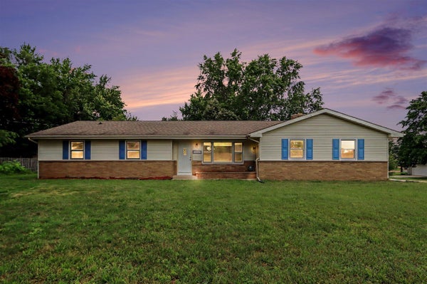 6083 WOODLEA DR, KALAMAZOO, MI 49048 - Image d97cc584e68d7b4f77b2b9fae148fa2a/2837353276