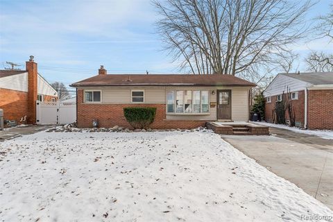 8245 Roosevelt Street Taylor MI 48180