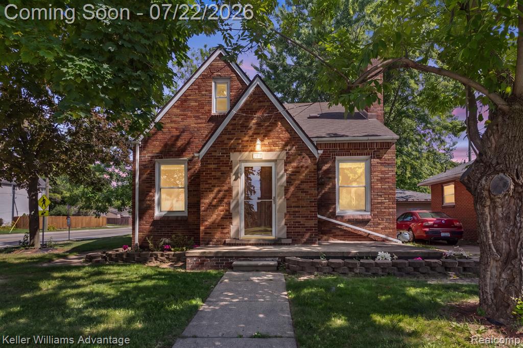 307 E Chesterfield Street