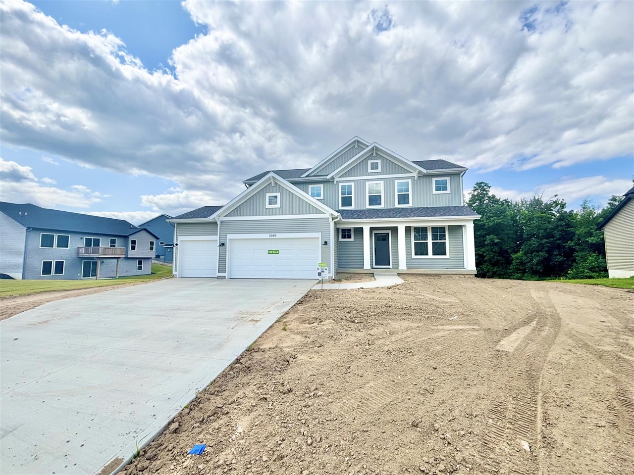 5949 Braemoor Court