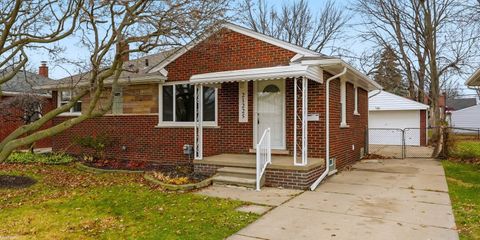 21225 Bon Brae Street Saint Clair Shores MI 48081