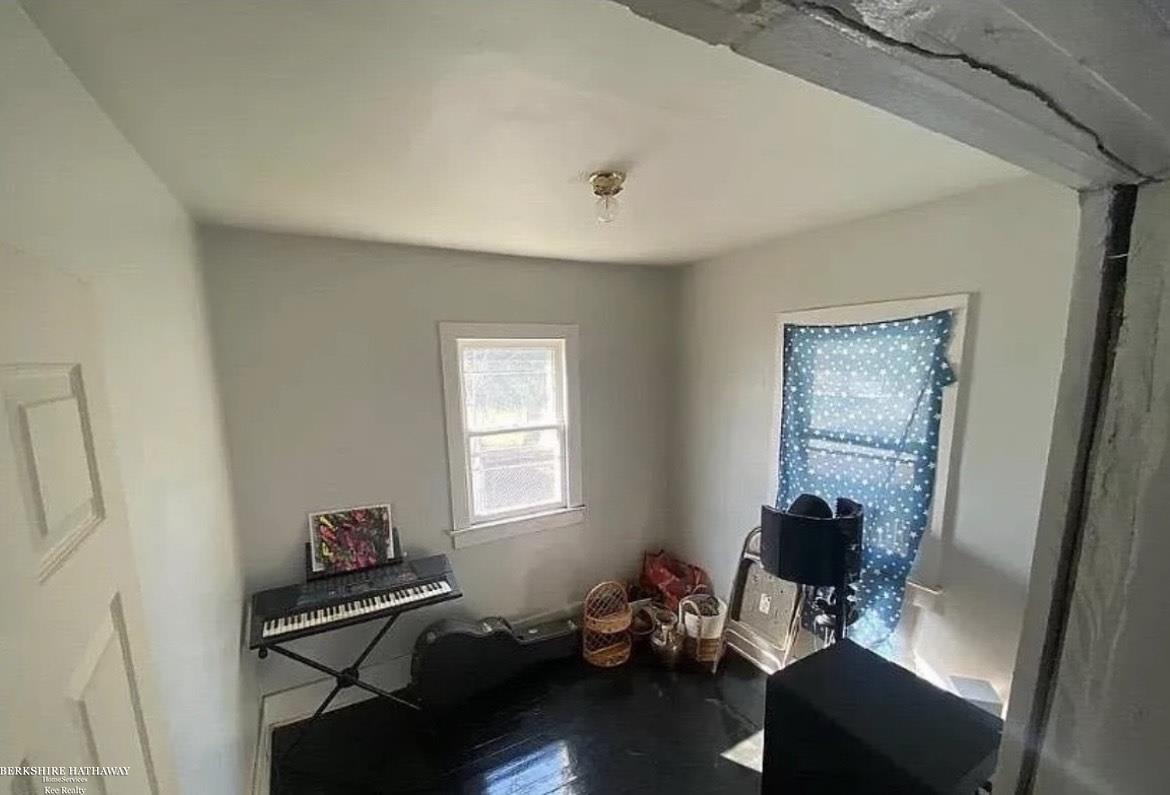 Flint, Michigan 48507, United States, 3 Bedrooms Bedrooms, ,1 BathroomBathrooms,Residential,Active,217284