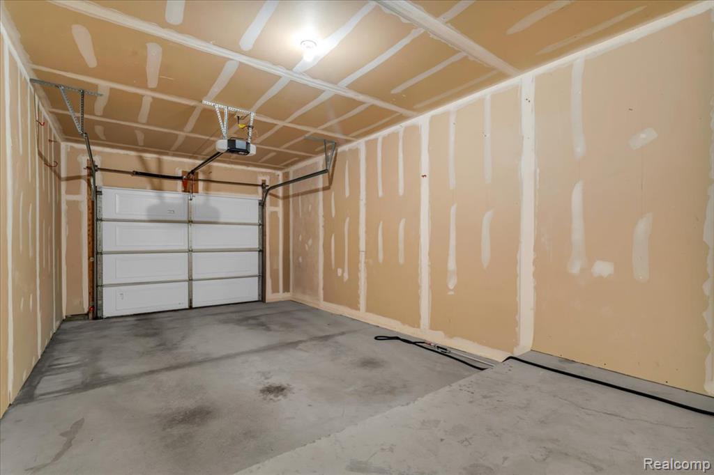 Chesterfield, Michigan 48051, United States, 2 Bedrooms Bedrooms, ,2 BathroomsBathrooms,Residential,Active,237410