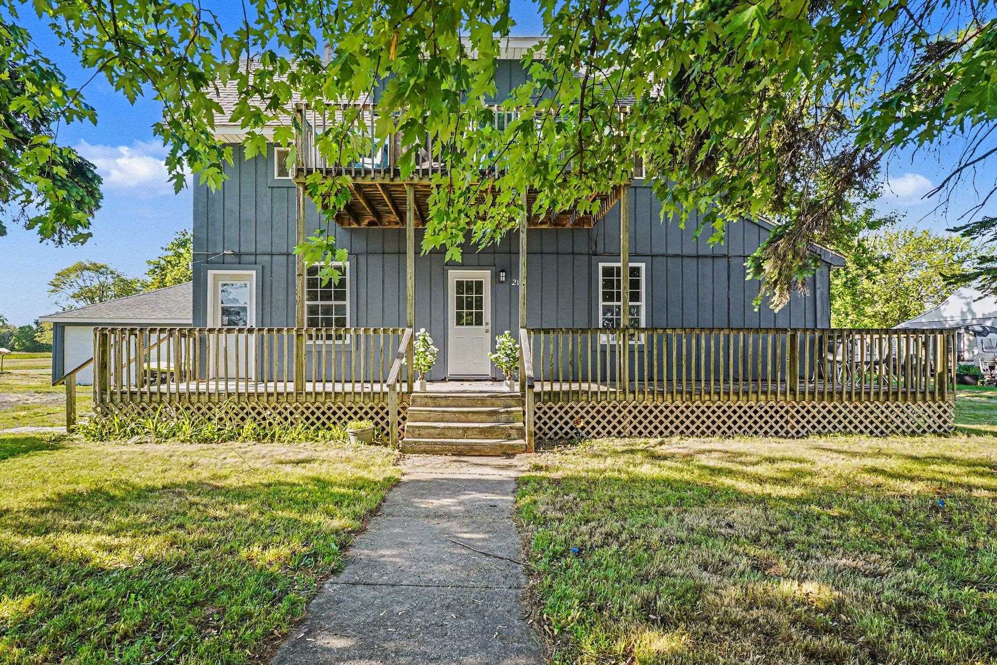 214 W 2nd Street