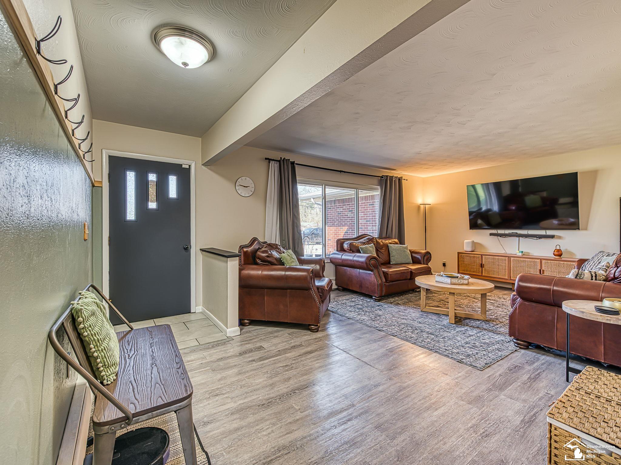 10200 Summerfield Road