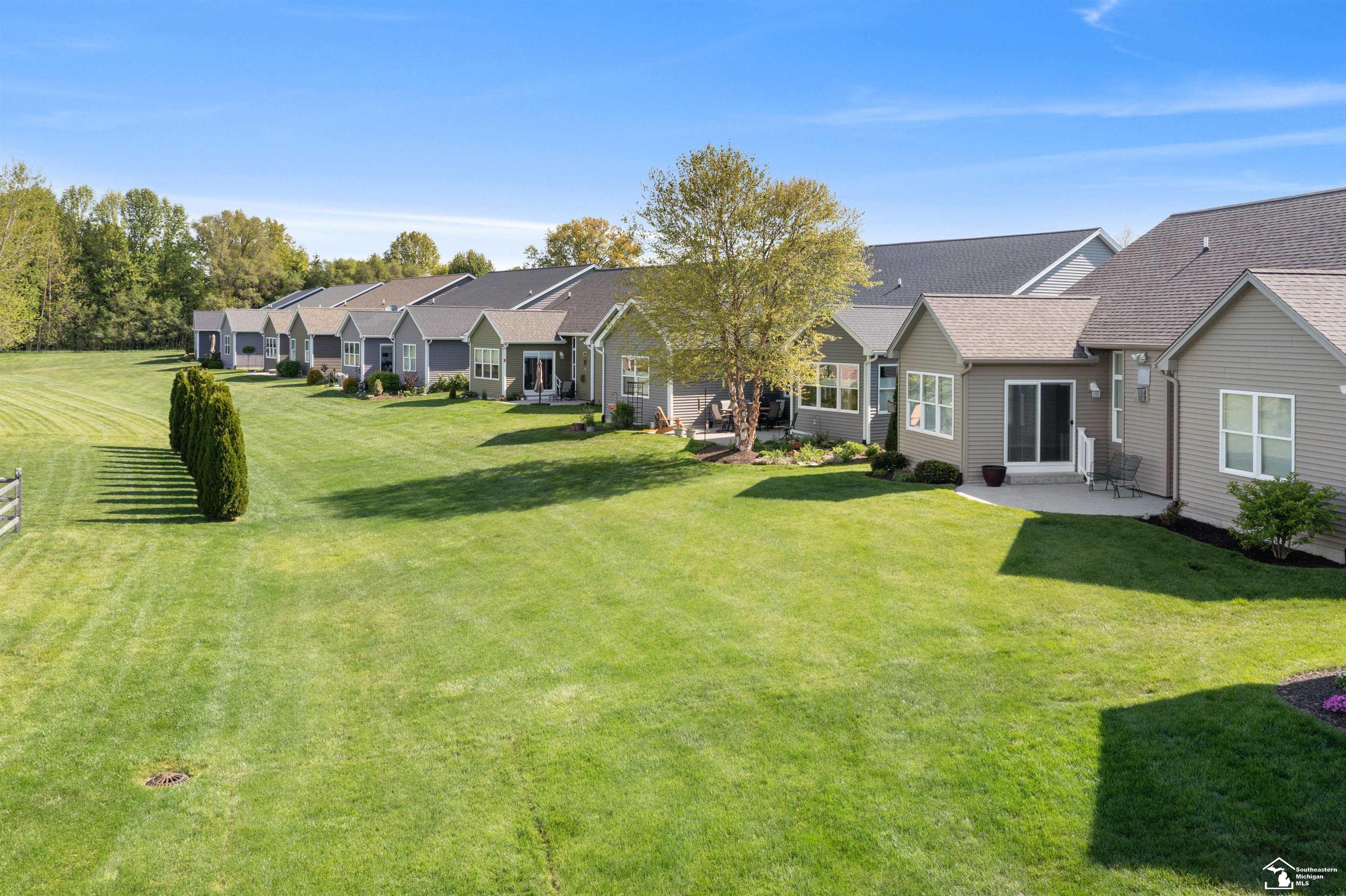 6763 W Summer Breeze Drive