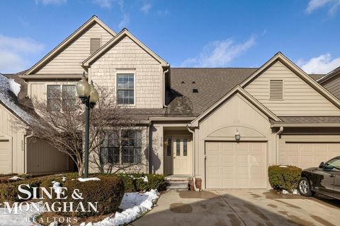 Photo of 3327 Nell Rose Court, Royal Oak, MI 48073 (MLS # 50196335)