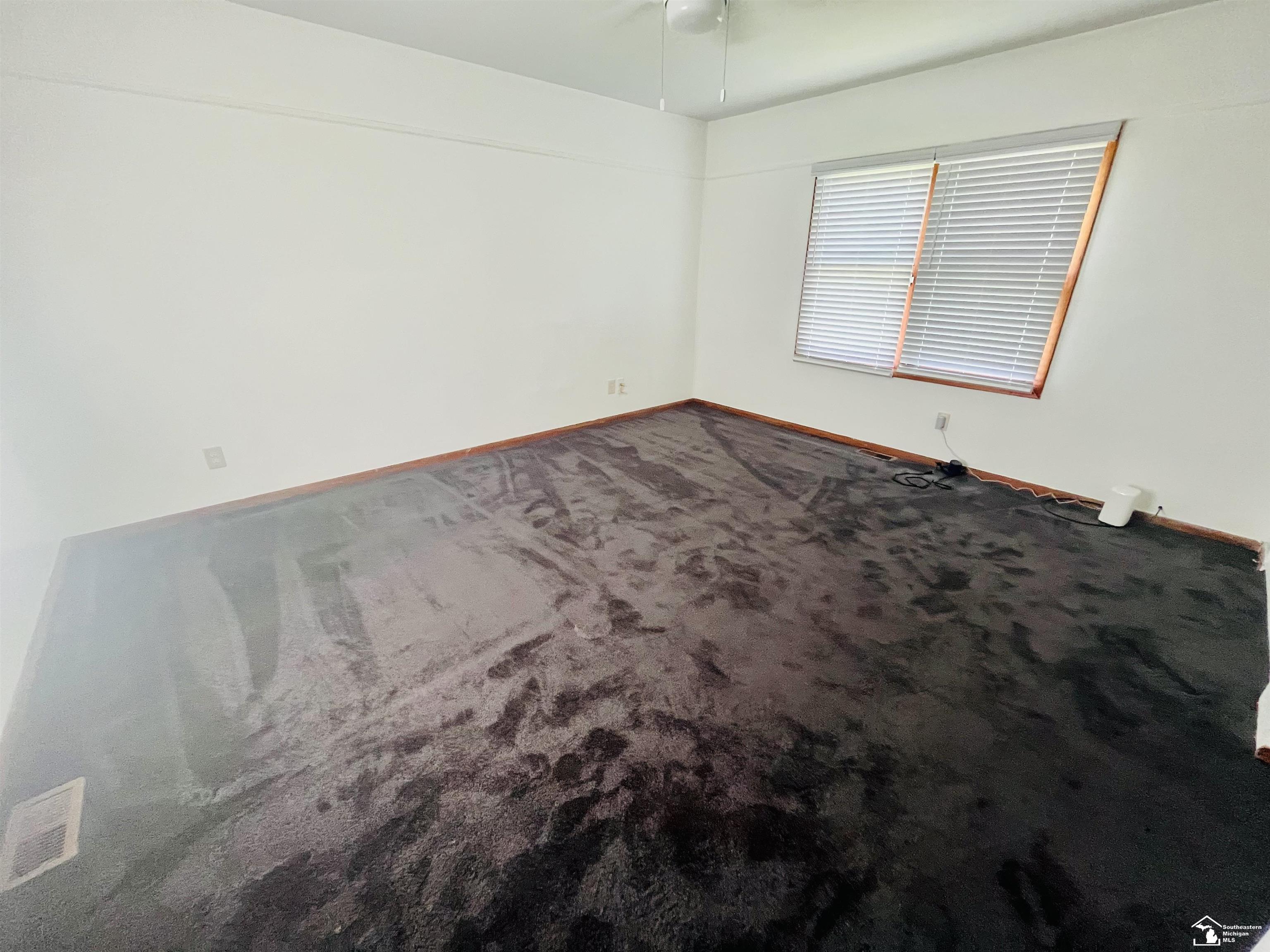 Monroe, Michigan 48161, United States, 3 Bedrooms Bedrooms, ,1 BathroomBathrooms,Residential,Active,192875