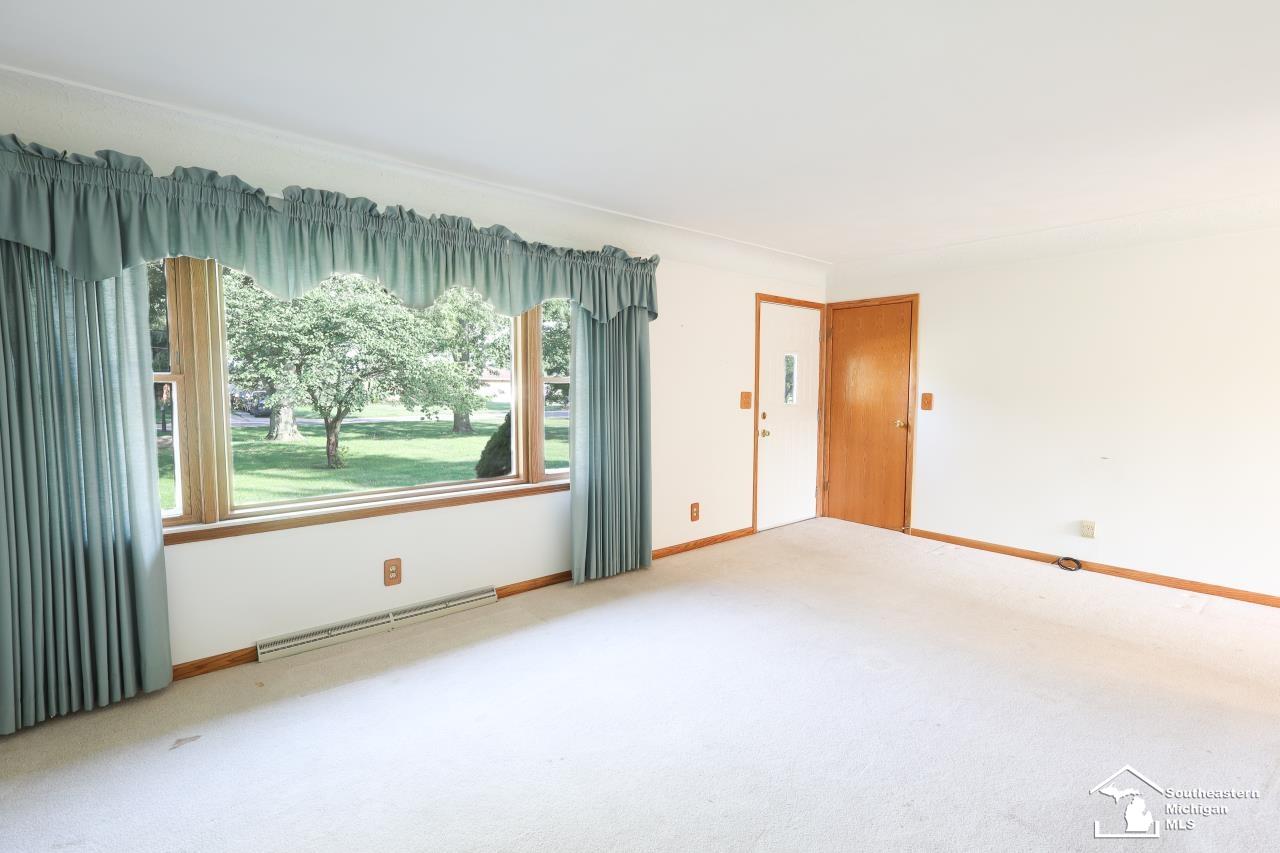211 Bates Lane