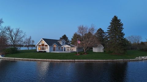 Photo of 1017 Channel Drive Lot: 522 #Lot: 522, Lake Isabella, MI 48893 (MLS # 80067830)