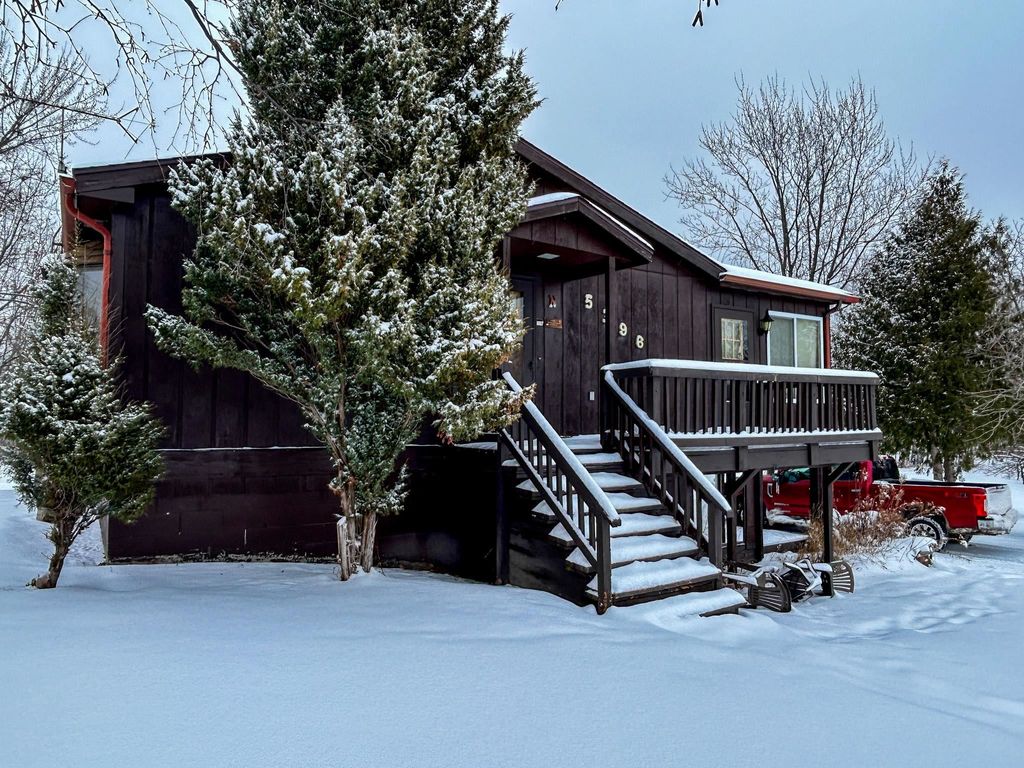 Photo of 5396 Colchester Way, Gladwin, MI 48624 (MLS # 50197021)