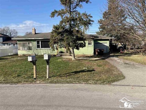 4385 Dixon Road Newport MI 48166