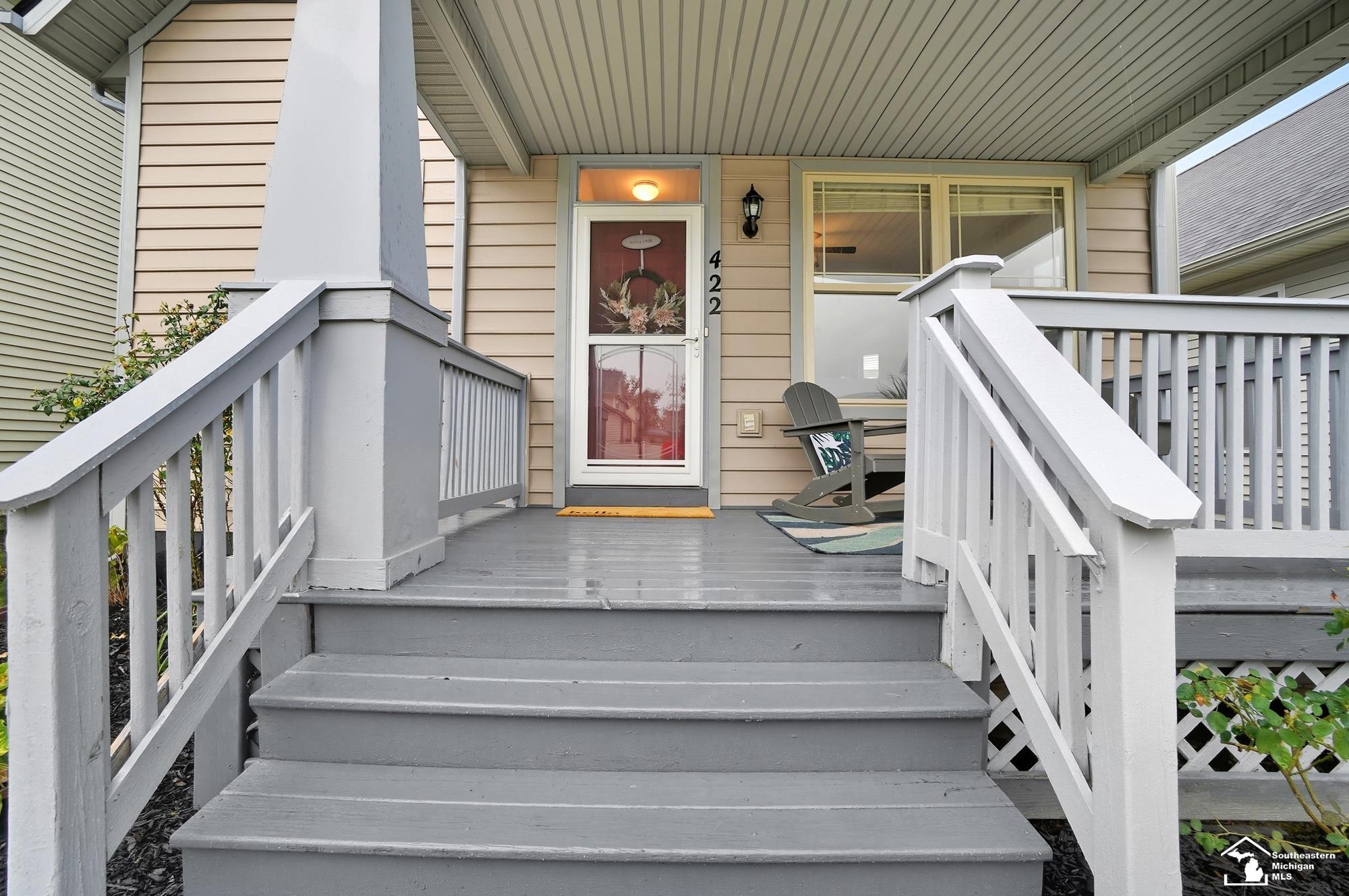 422 Lapoint Avenue