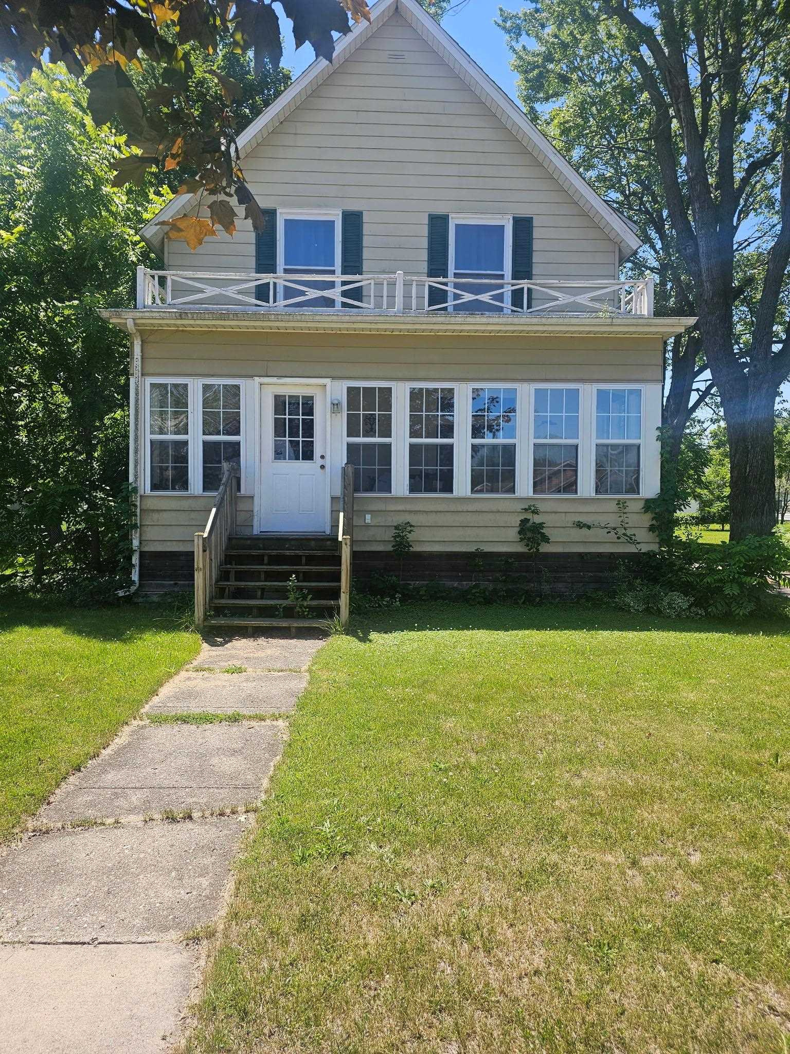 420 E Cedar Street