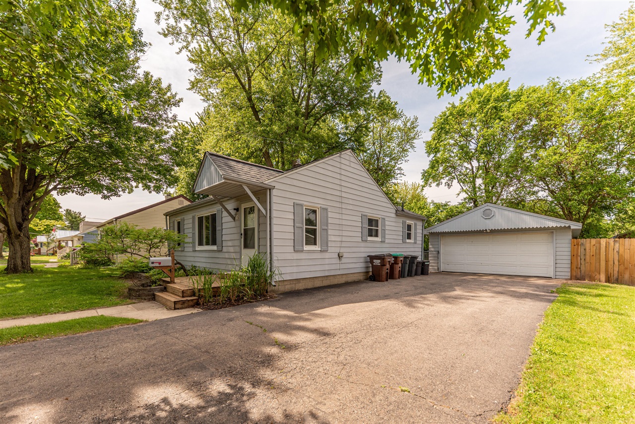 576 Allen Road