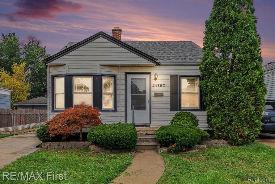 24890 Valley Ave, Eastpointe, MI 48021 for sale - Stessa