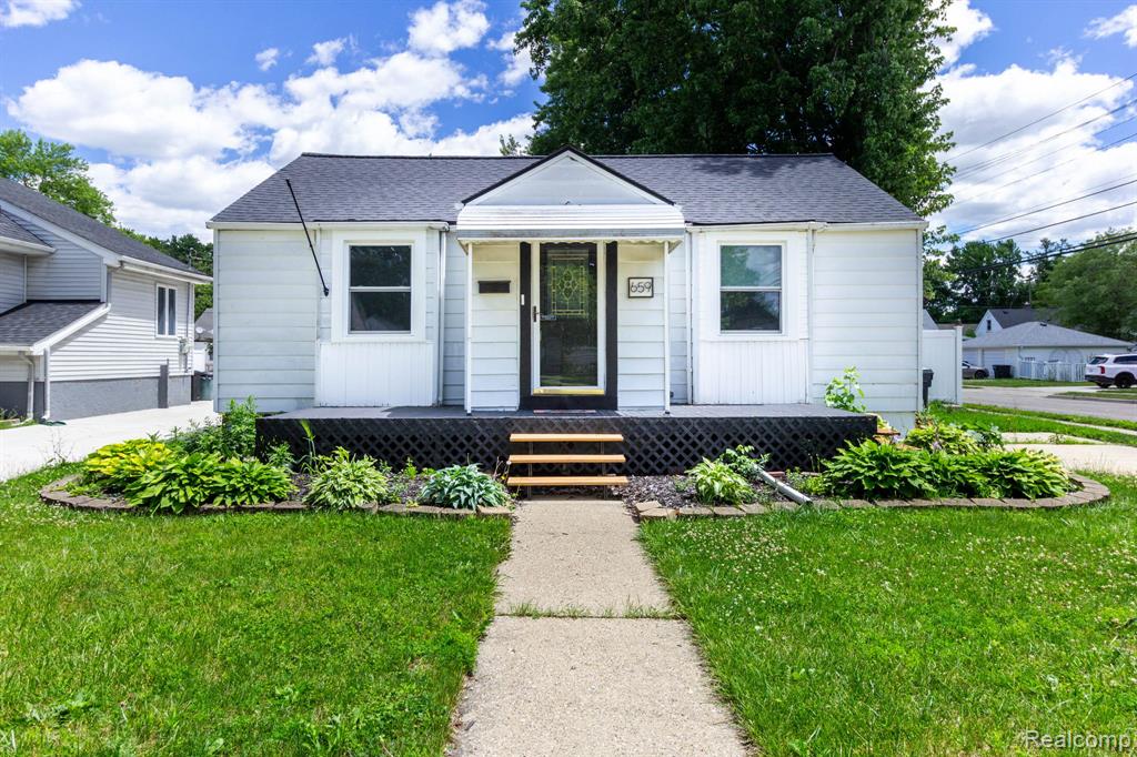659 Gargantua Avenue