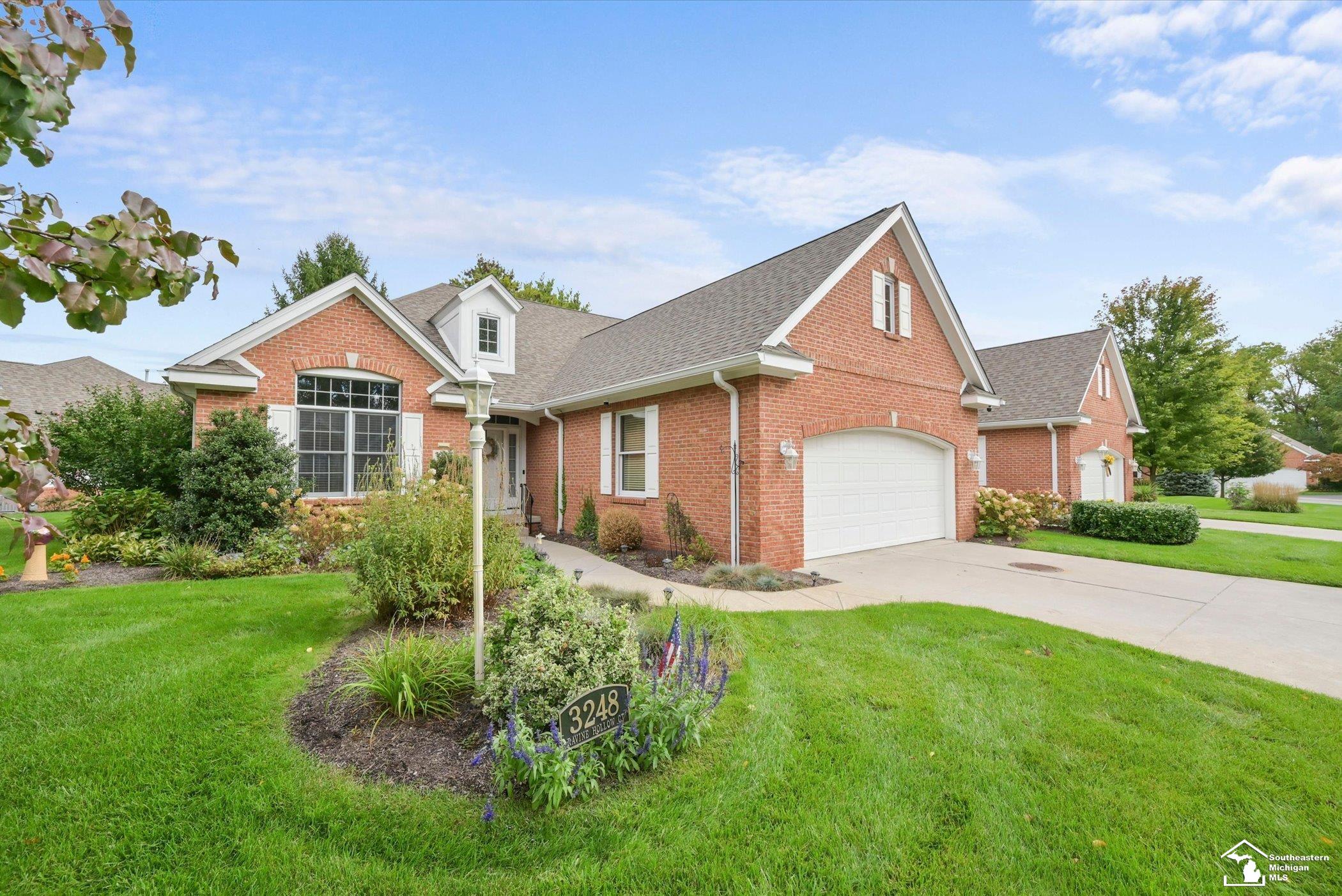 3248 Ravine Hollow Court