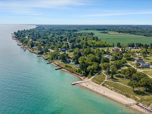 7434 CARDINAL RD, LEXINGTON, MI 48450 - Image dcf2ce6f36e8e2b8c17bcd07c2121541/1167537405