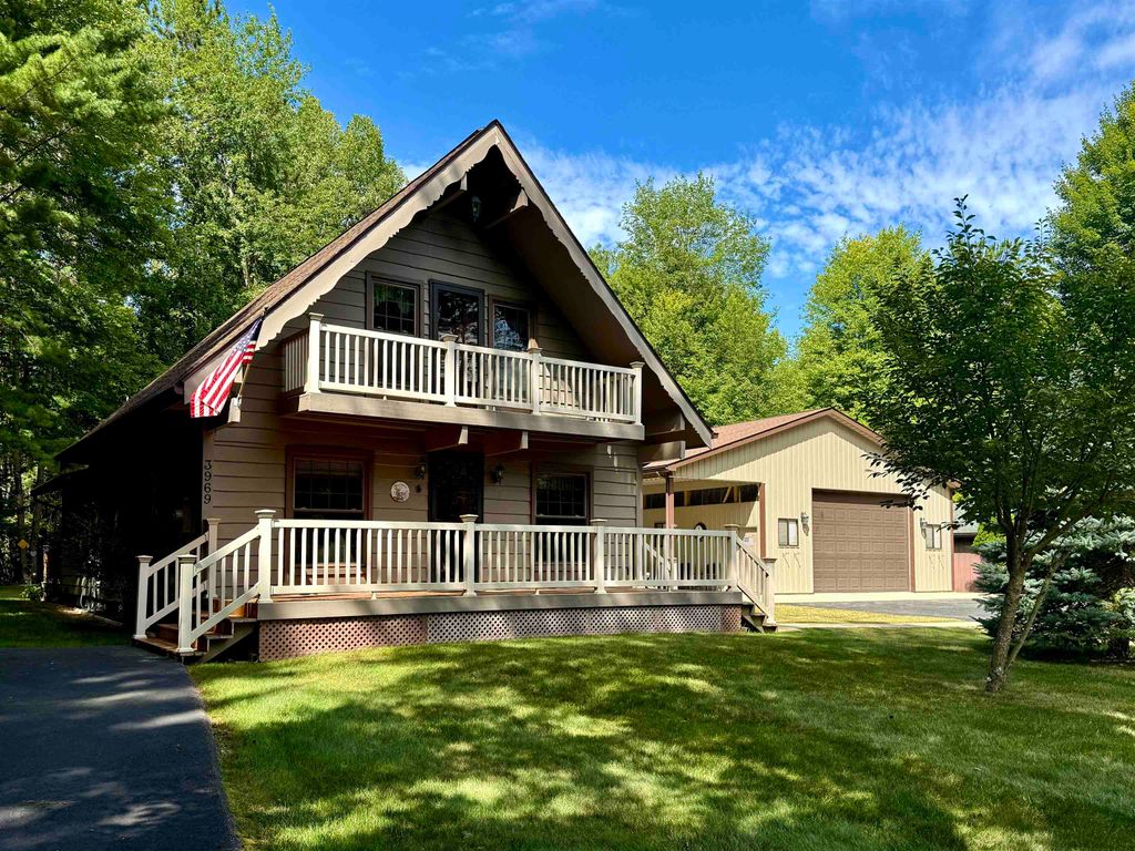 Photo of 3969 Four Seasons Drive, Gladwin, MI 48624 (MLS # 50205727)