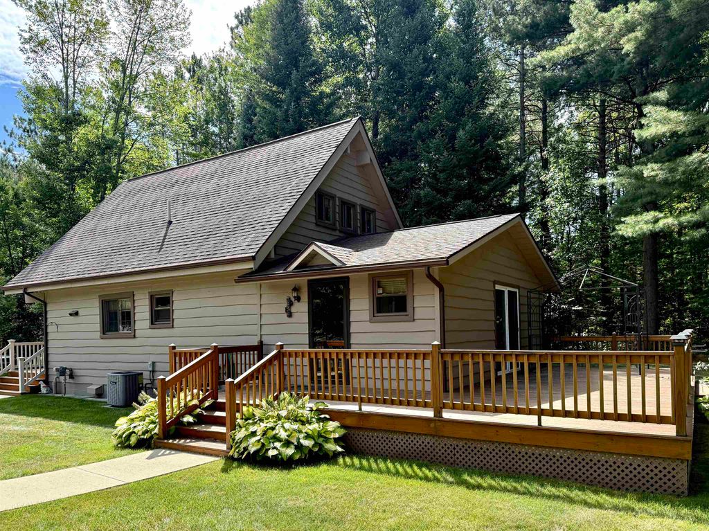 Photo of 3969 Four Seasons Drive, Gladwin, MI 48624 (MLS # 50205727)