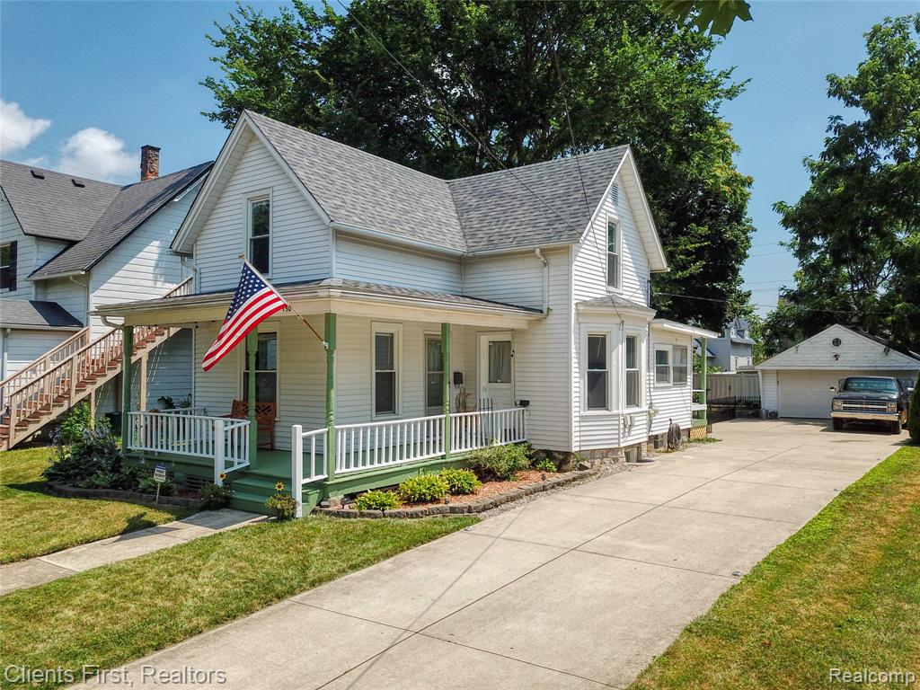 150 Godfroy Avenue