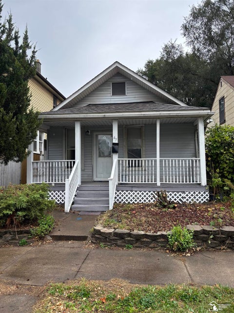 Photo of 47 E Rockwood Street, Ecorse, MI 48229 (MLS # 50221833)