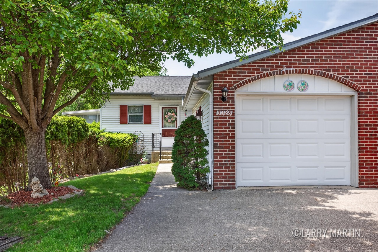 3288 Cambridge Street 9