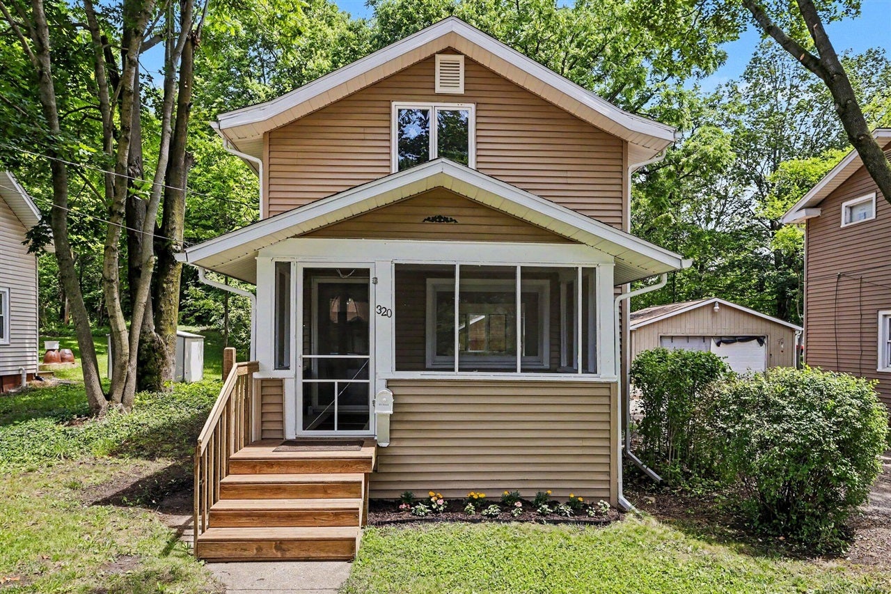 320 Trimble Avenue
