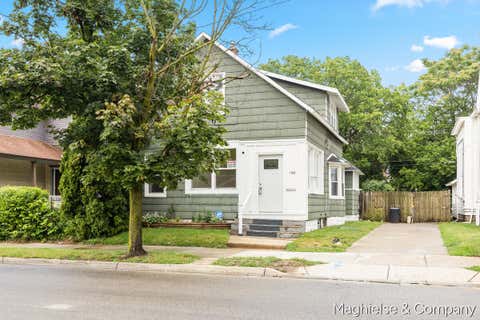 Photo of 1106 Alpine Avenue, Grand Rapids, MI 49504 (MLS # 70552000)