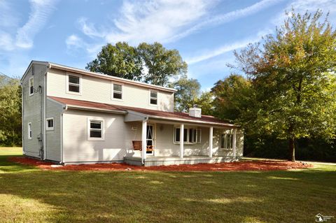 12440 Sumpter Road Carleton MI 48117