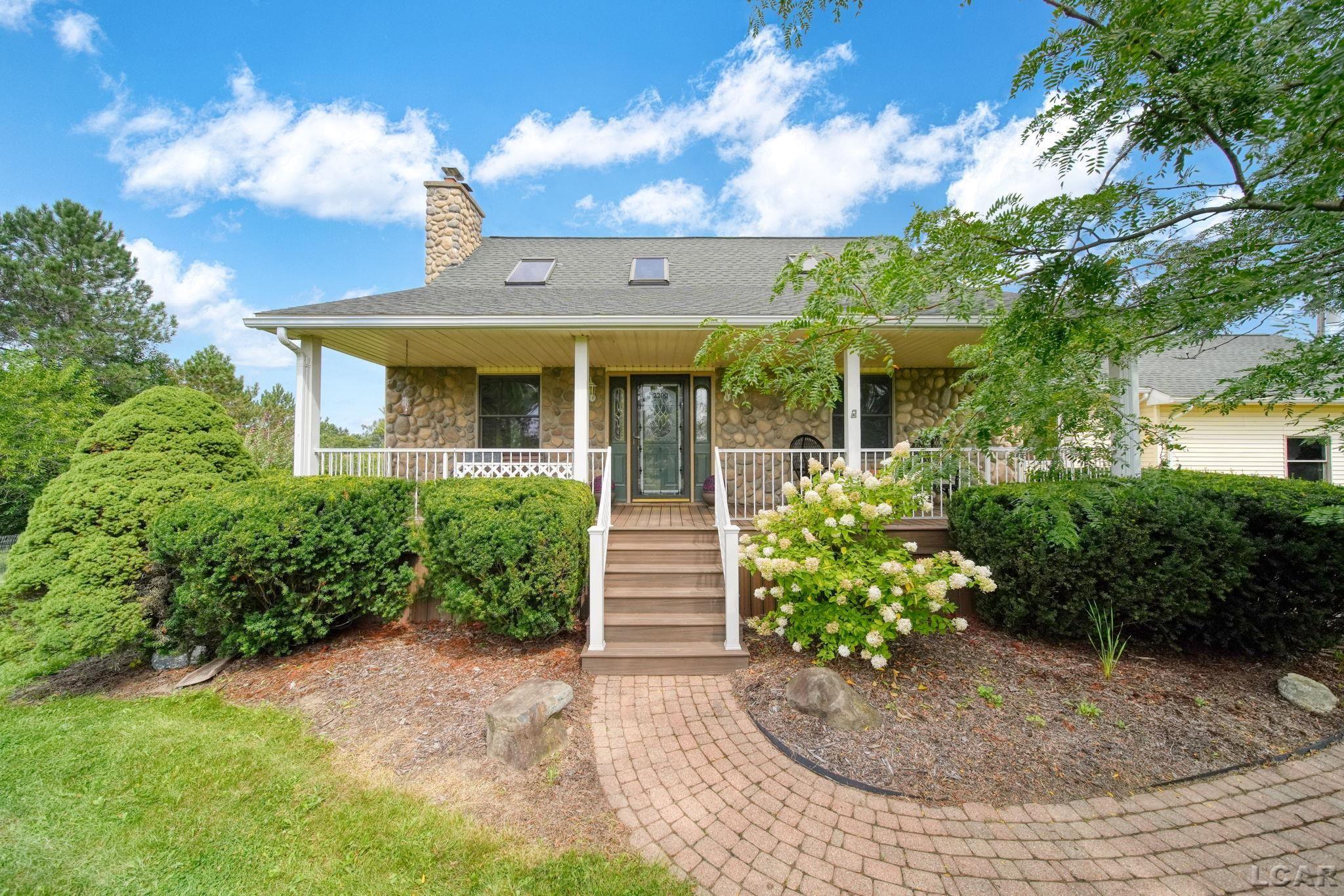 Properties Available 4 - 4 2200 E Munger Road
