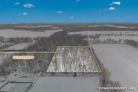 Photo of 8875 Kellogg Drive, Reading, MI 49274 (MLS # 70514248)