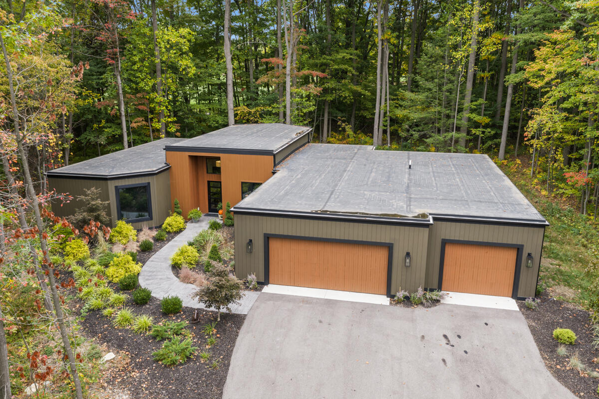 3465 Palmer Drive