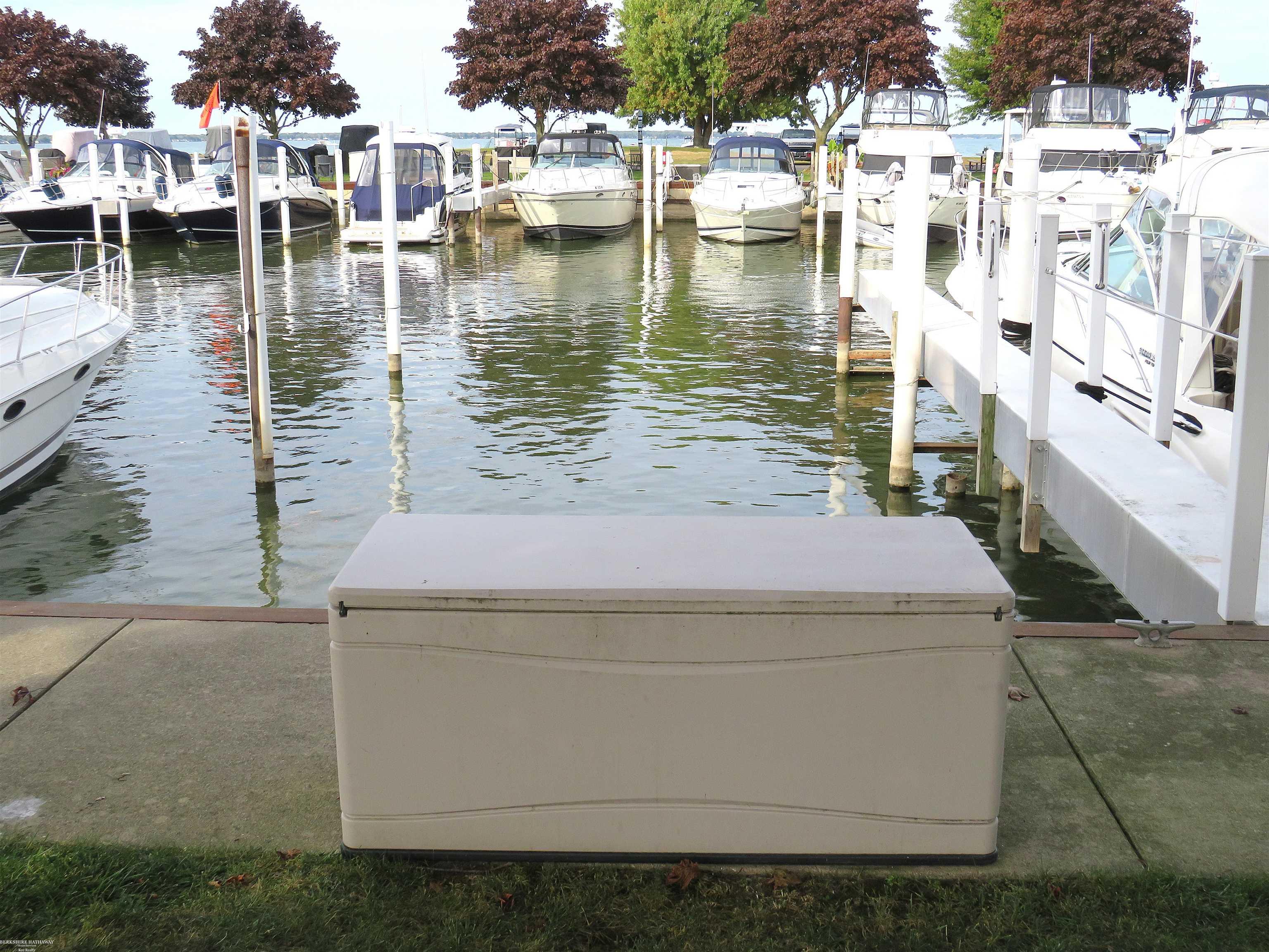 Harrison Twp, Michigan 48045, United States, ,Land,Active,205404