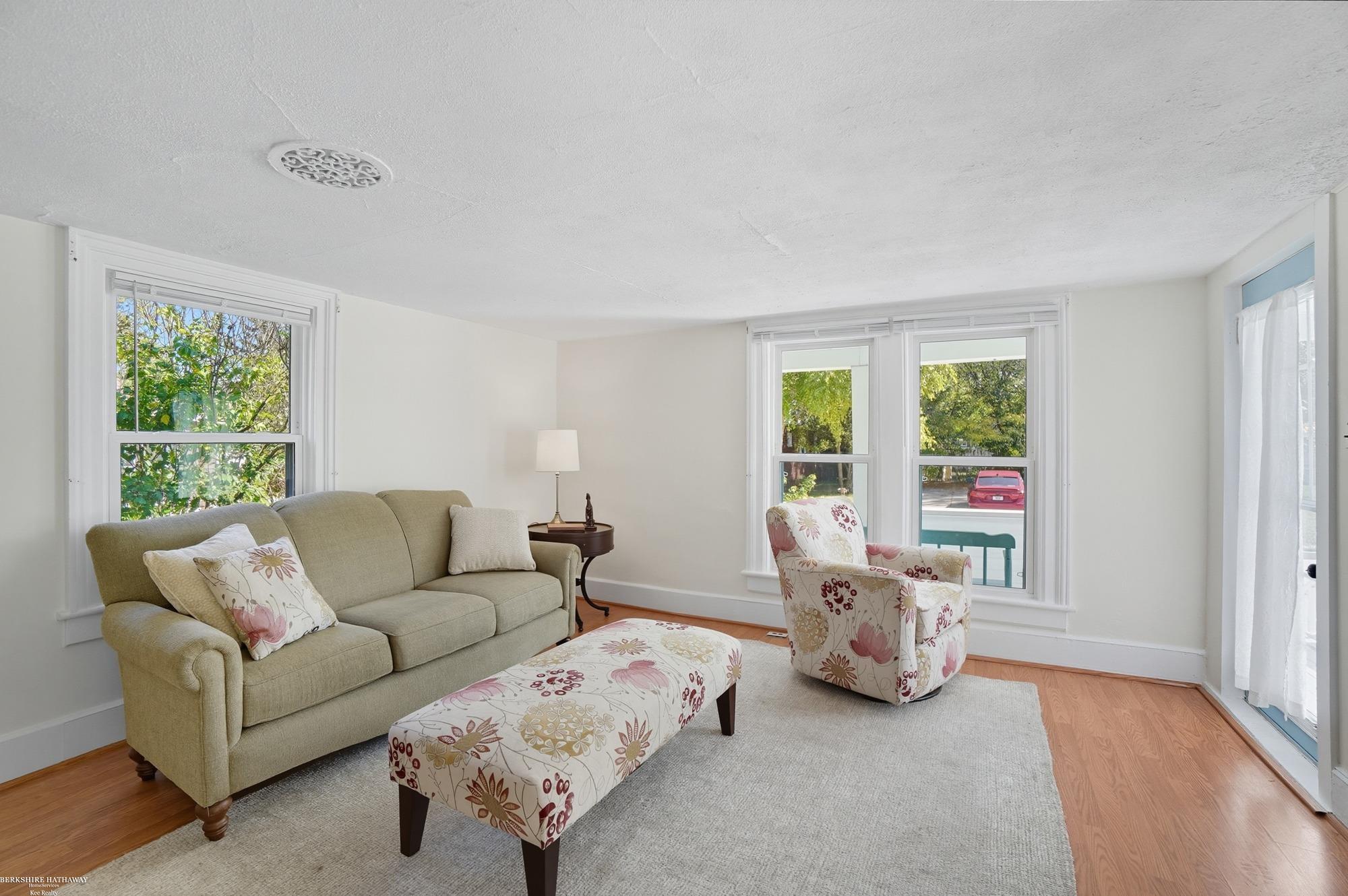 407 Sackett Avenue