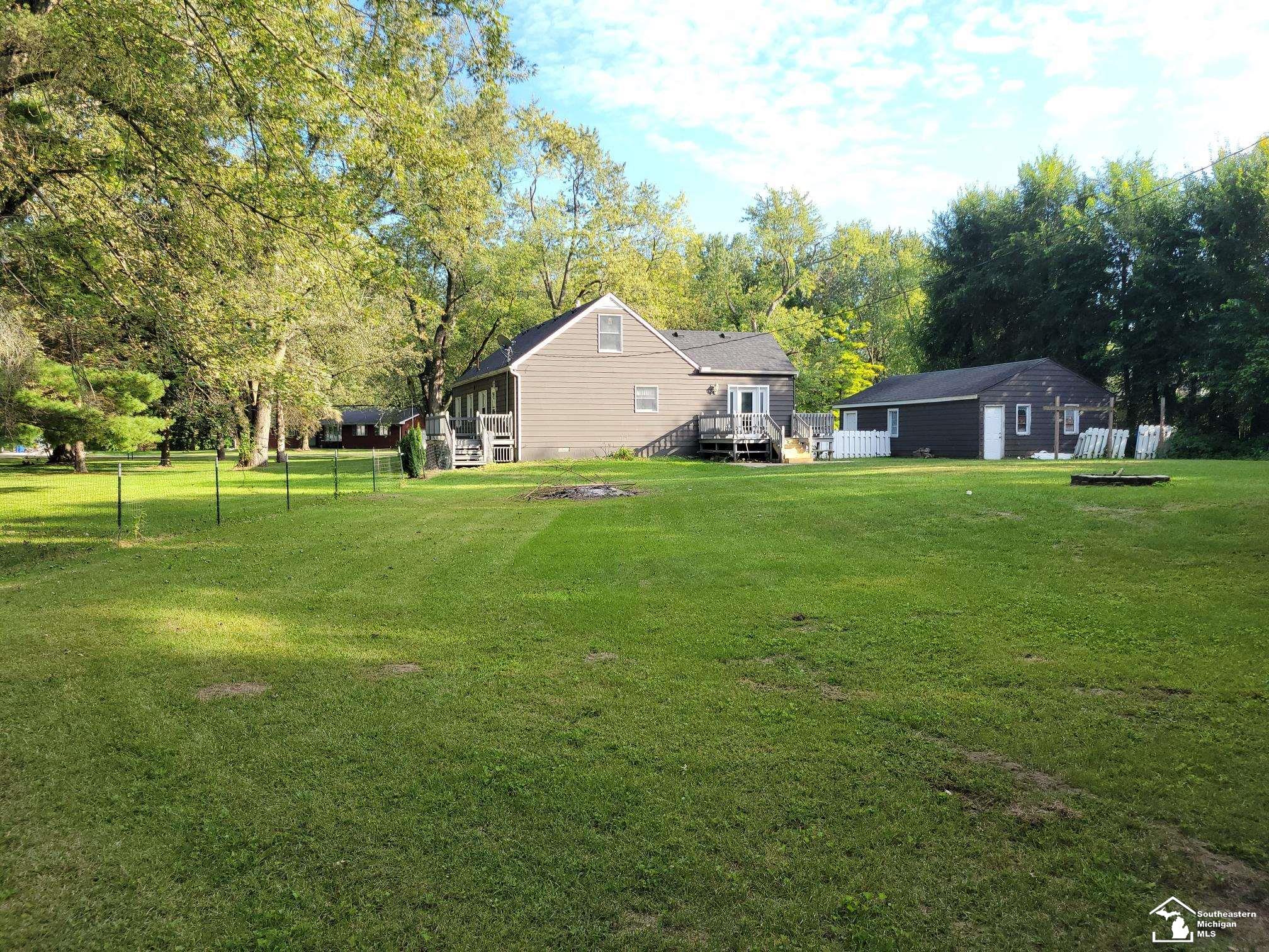 3133 Comboni Way
