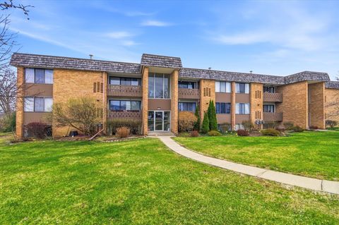 Photo of 2106 Pauline Boulevard 201 #201, Ann Arbor, MI 48103 (MLS # 70522850)