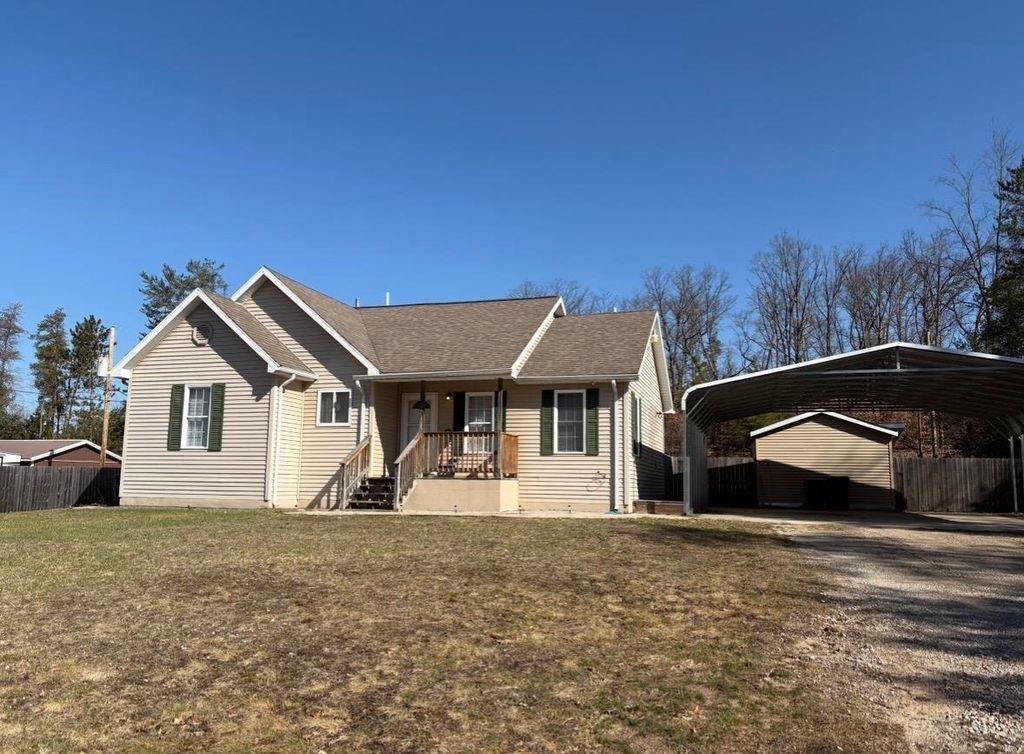 Photo of 104 W Harley Beagle Road, Harrison, MI 48625 (MLS # 50204432)