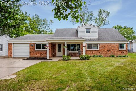 Photo of 34685 Bridgeman Street, Farmington, MI 48335 (MLS # 60994376)