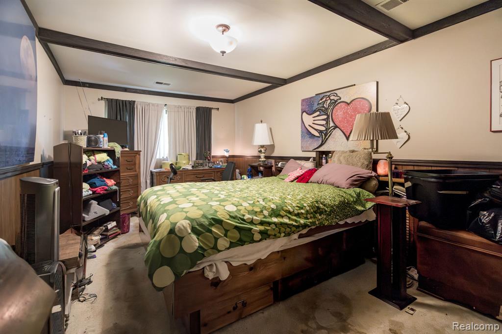 Southfield, Michigan 48075, United States, 3 Bedrooms Bedrooms, ,1 BathroomBathrooms,Residential,Active,192826