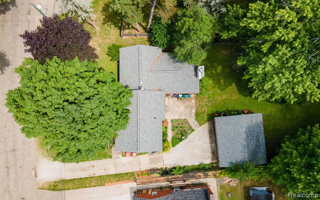 Southfield, Michigan 48075, United States, 3 Bedrooms Bedrooms, ,1 BathroomBathrooms,Residential,Active,192826