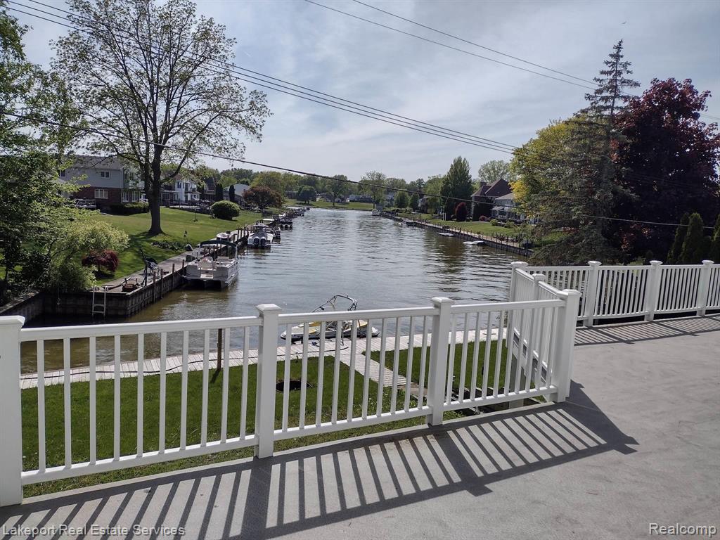 2549 Riverwood Dr Drive