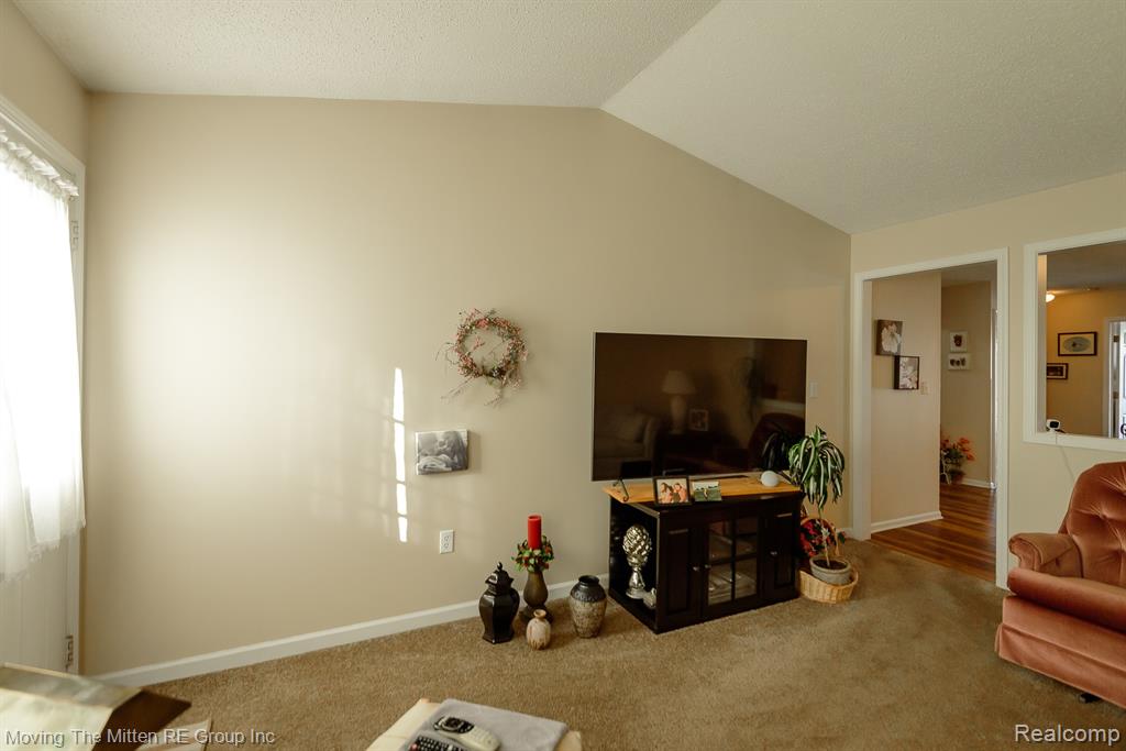 446 Stonehaven Court 14