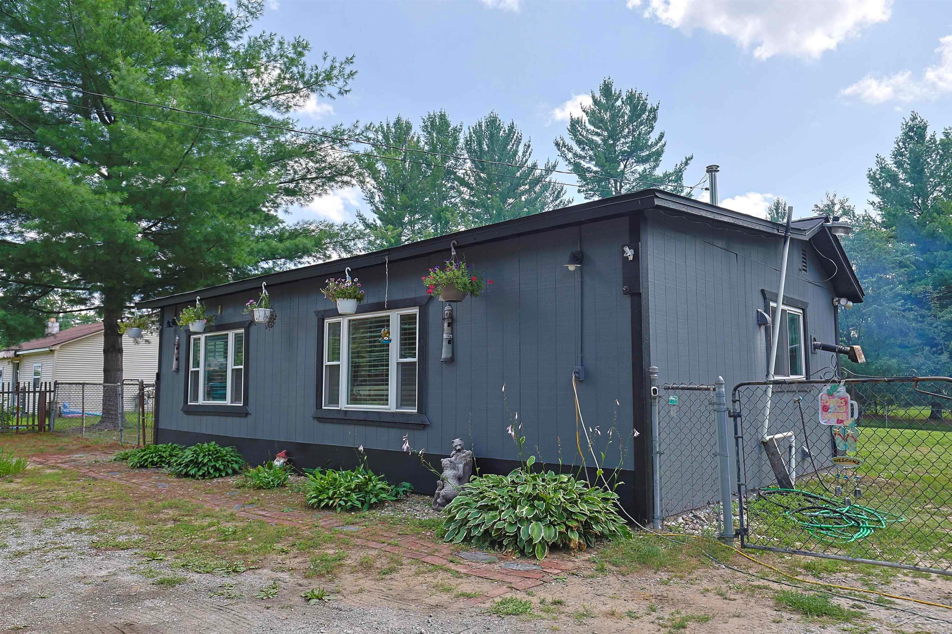 1520 Northwoods Drive