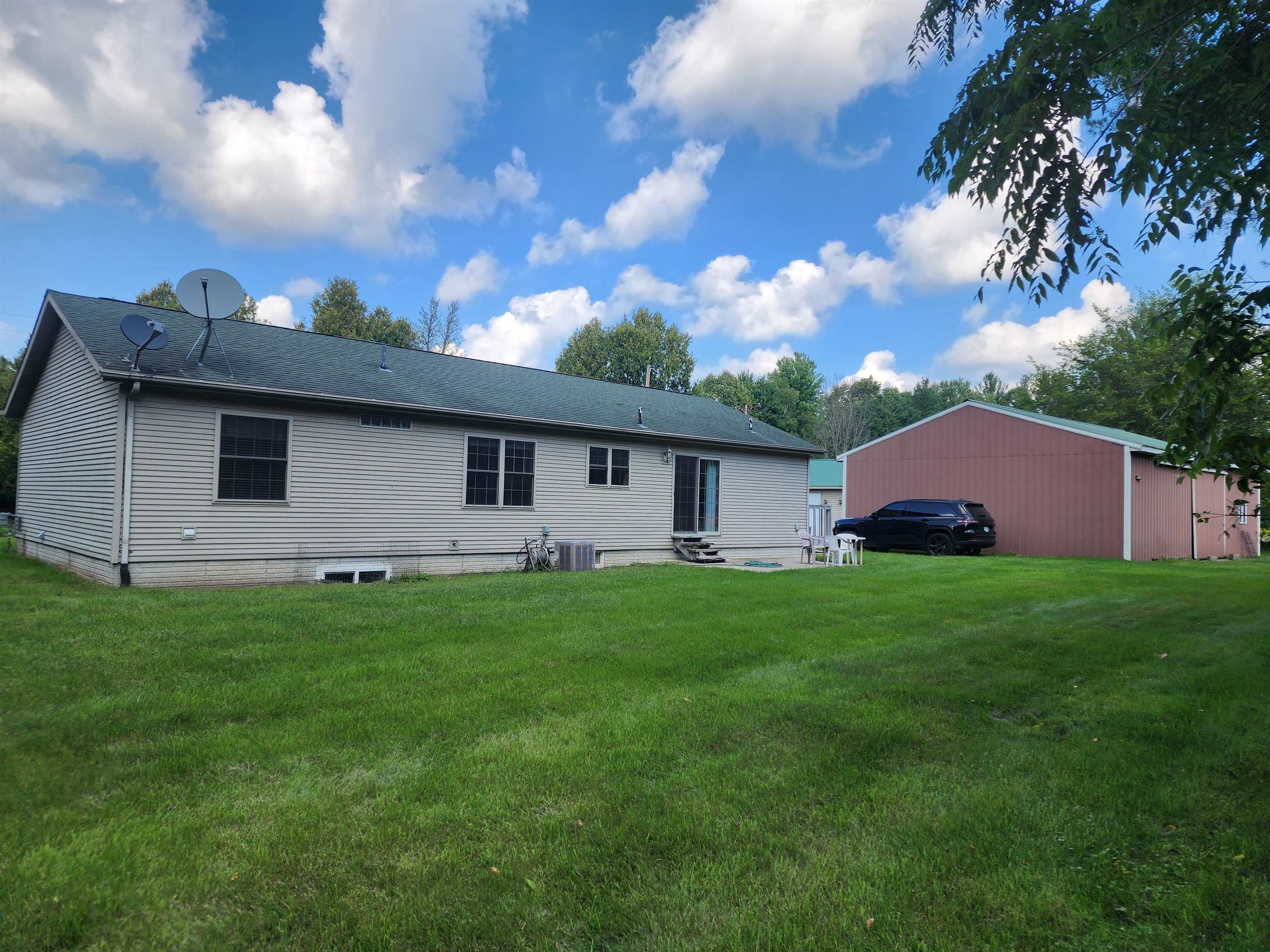 175 W M 61 Highway