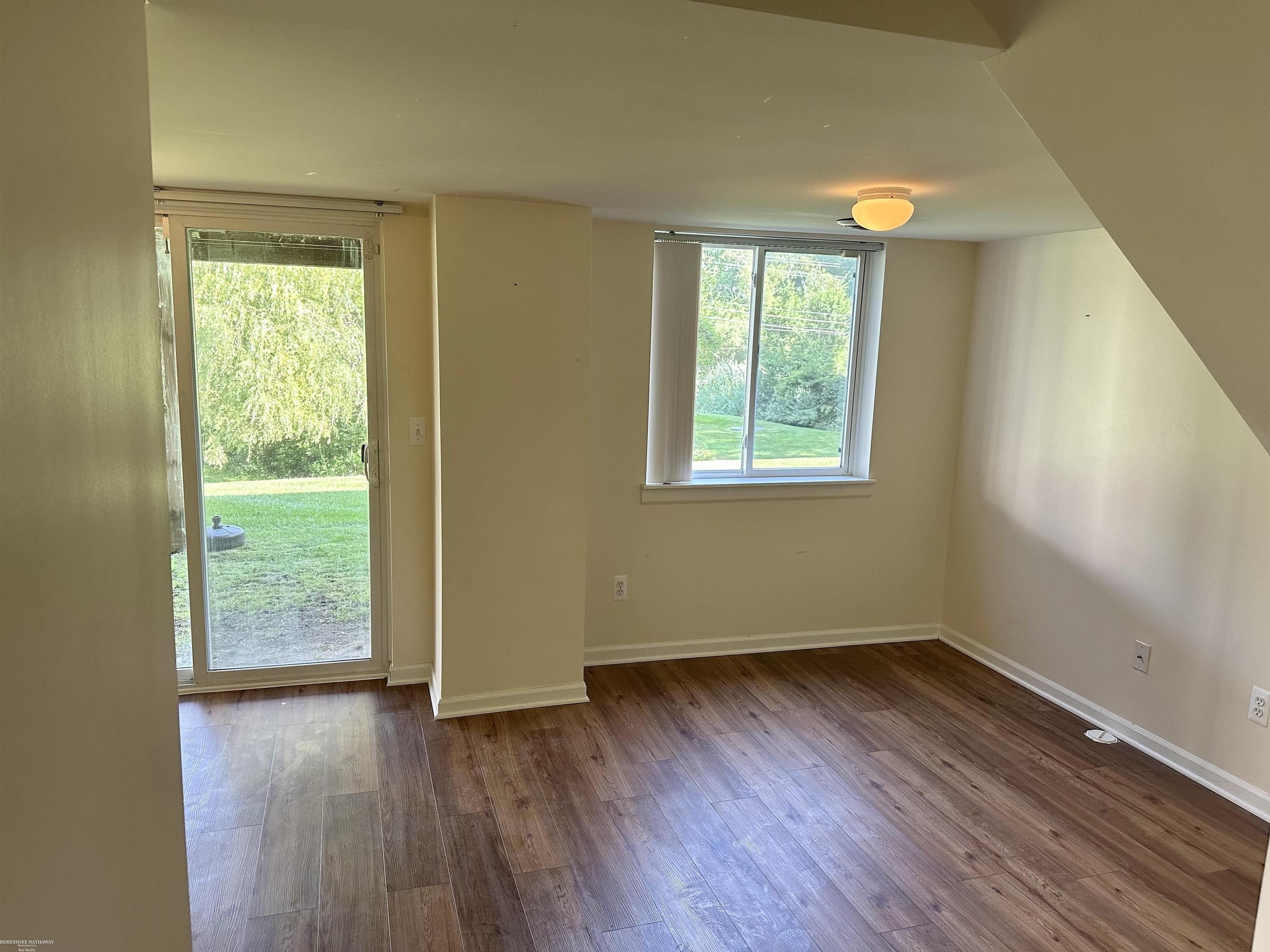 Shelby, Michigan 48317, United States, 3 Bedrooms Bedrooms, ,3 BathroomsBathrooms,Residential,Coming Soon,193217